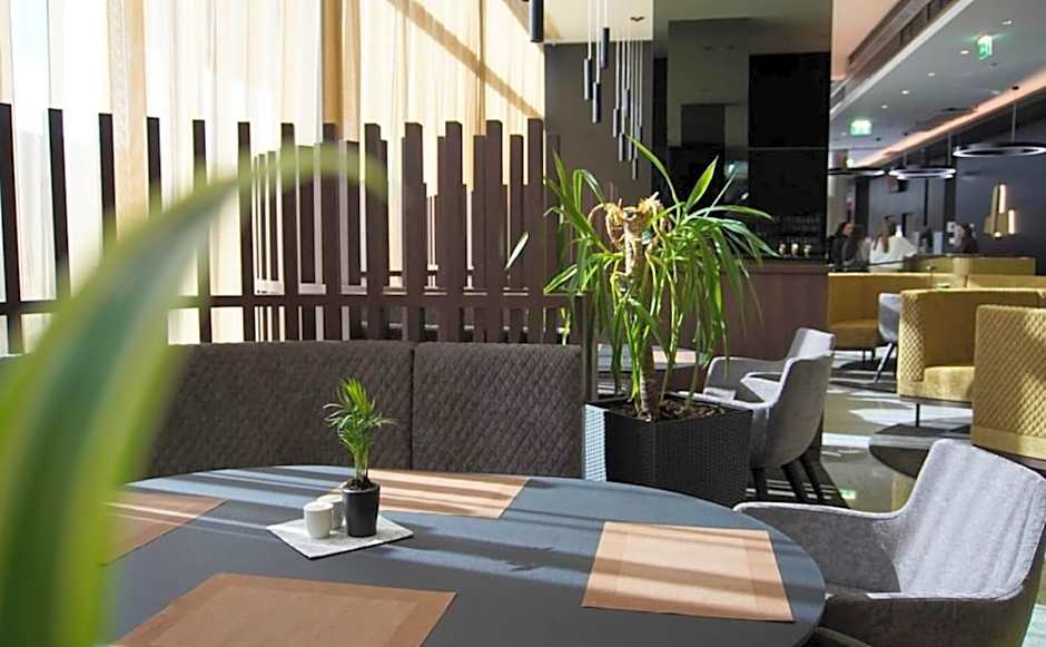 Pannonia Tower Hotel