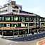 Le Embassy Hotel Georgetown