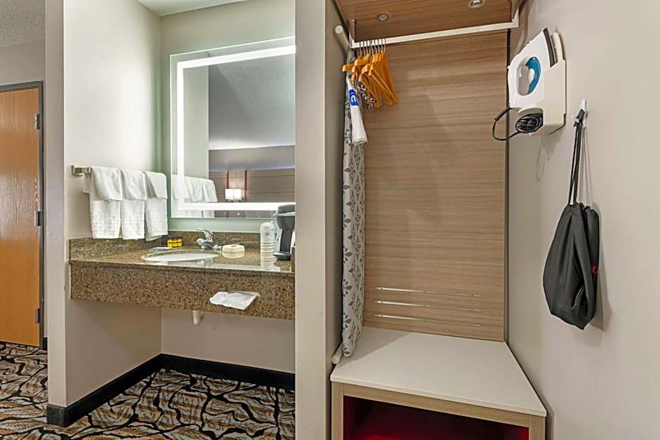Best Western Plus Albert Lea I-90/I-35 Hotel