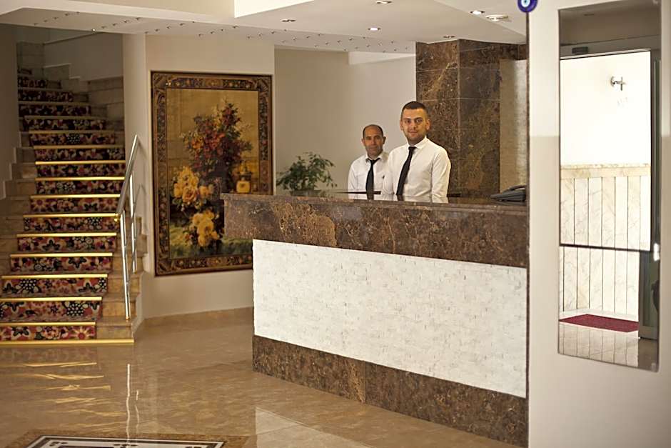 Hotel Oz Yavuz