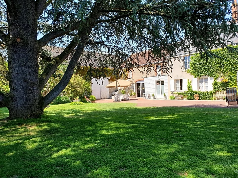 Le Grand Cèdre Spa et sauna intérieur piscine