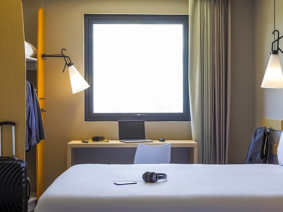 ibis Tijuana