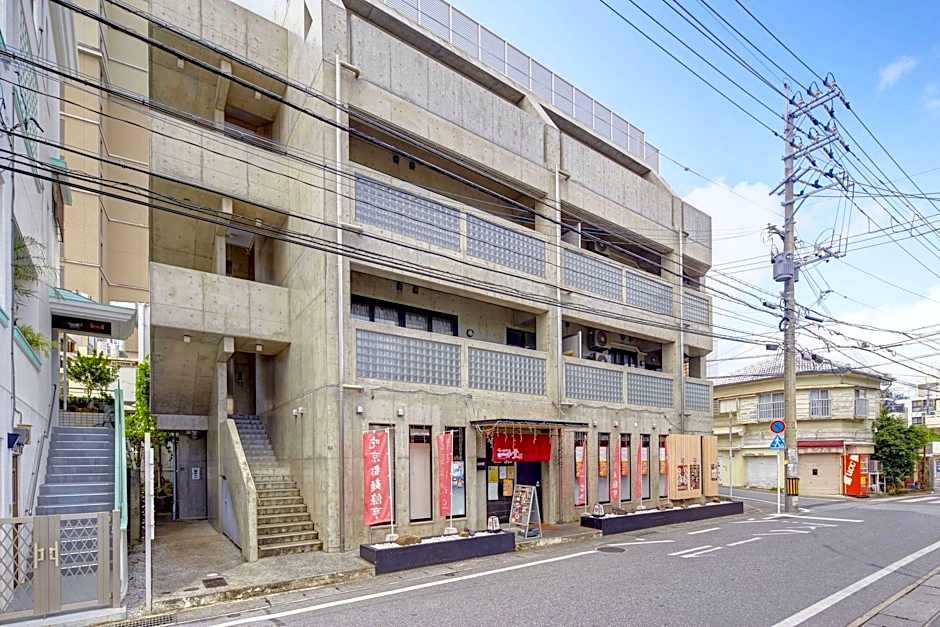 Secret House MAKISHI