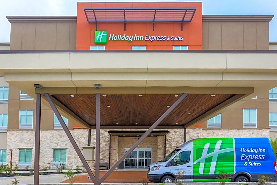 Holiday Inn Express & Suites Houston SE - Airport Area By IHG