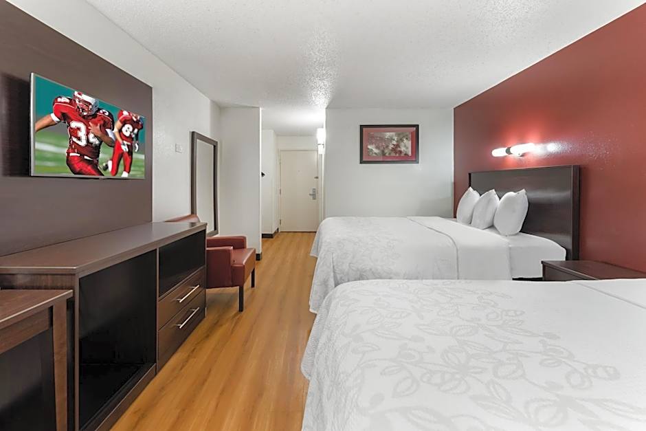 Red Roof PLUS+ Columbus - Worthington