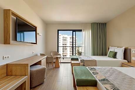 Standard Double Room (2 Adults + 1 Child)