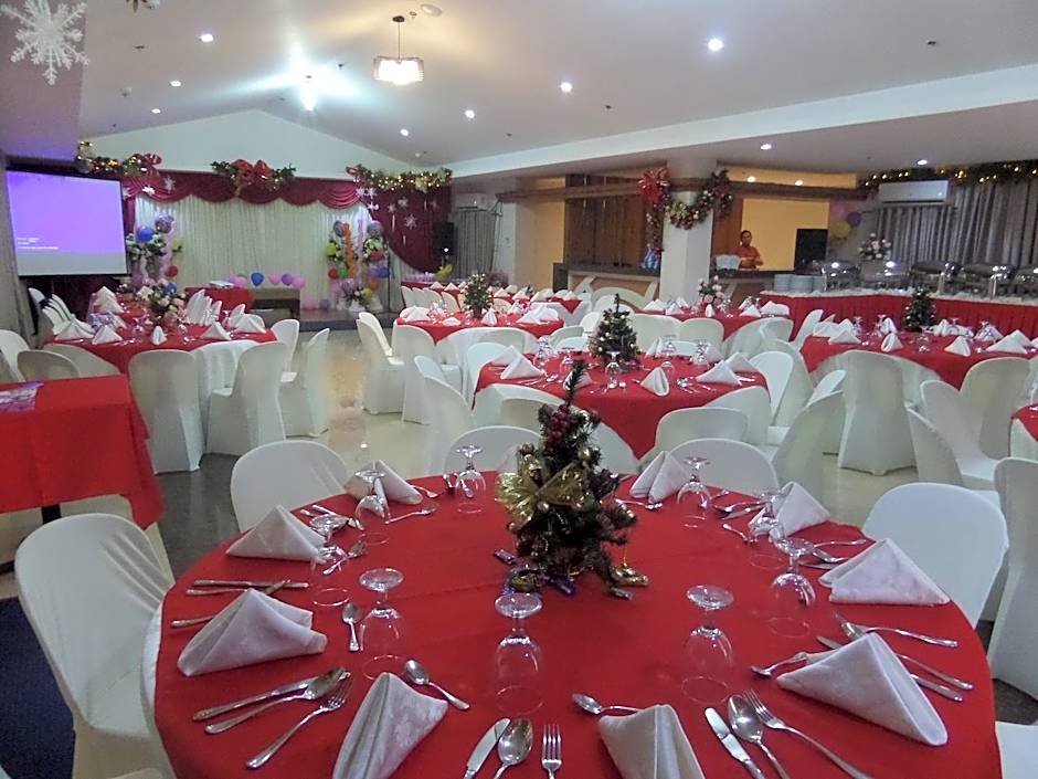 Royal Suites Condotel