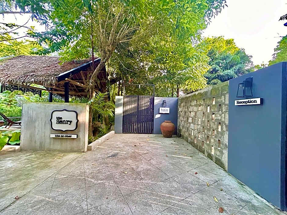 The Henry Resort Boracay