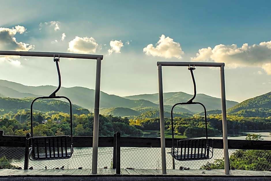 Hampton Inn By Hilton Caryville-I-75/Cove Lake-State Park