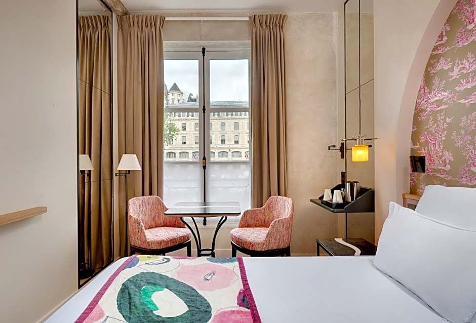 Les Rives de Notre-Dame