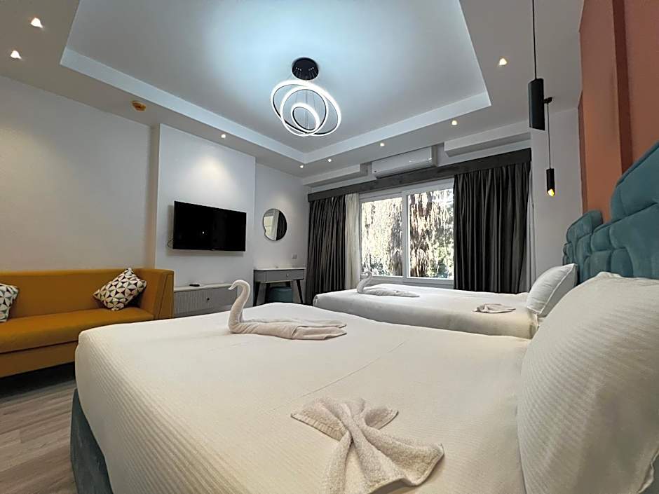 Onyx Pyramids Boutique Hotel