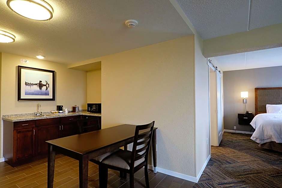 Hampton Inn By Hilton Green Bay Downtown WI