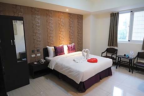 Double Room with Private Bathroom