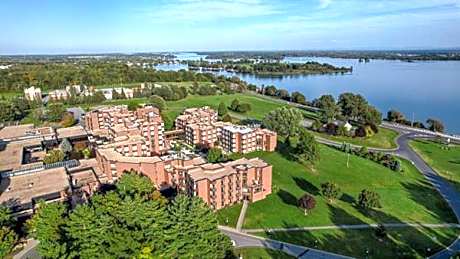 DEV Hotel and Conference Centre