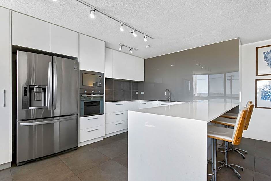 Mylos Holiday Apartments