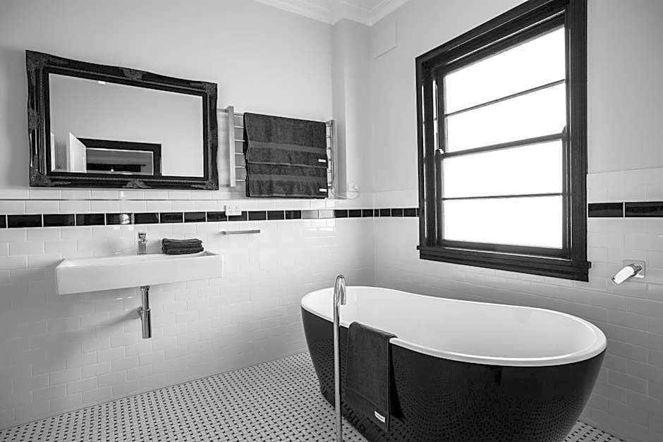 The Commercial Boutique Hotel