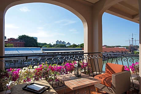 Deluxe Double or Twin Room with River View