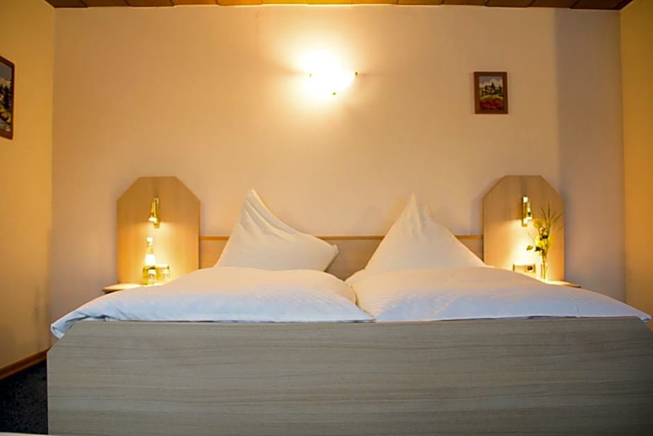 Hotel Restaurant Zur Neroburg