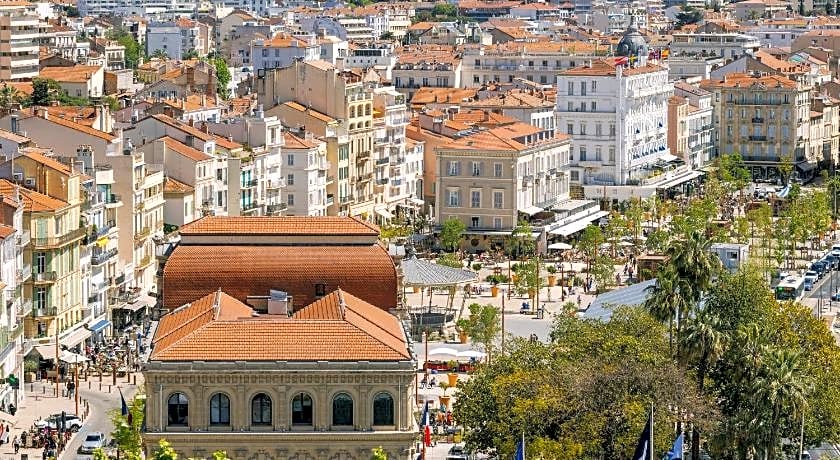 Yelo Belle Epoque Hotel Festival Palace, Sonder Hotel by Marriott Bonvoy