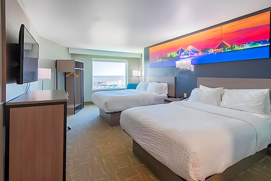 Clarion Pointe Galveston Seawall