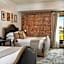 The Charmant Hotel