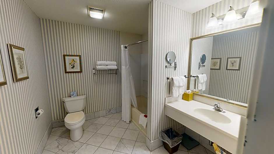 Farmington Inn