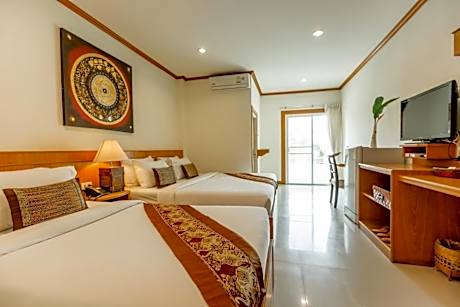 Superior Triple Room