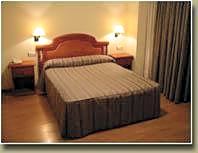 Foto 1 von 7 von 1 Double Bed or 2 Beds