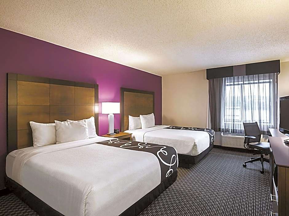 La Quinta Inn & Suites by Wyndham Atlanta Midtown - Buckhead