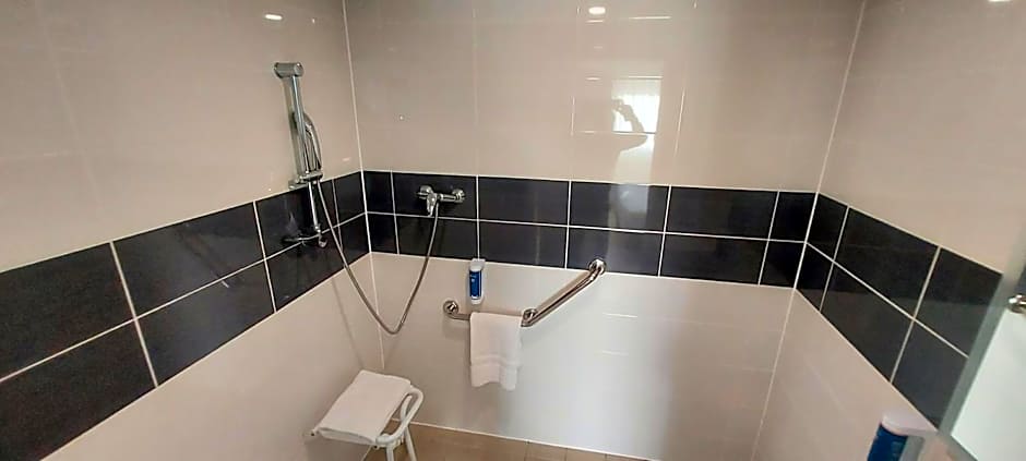 Brit Hotel Confort Manosque Cadarache