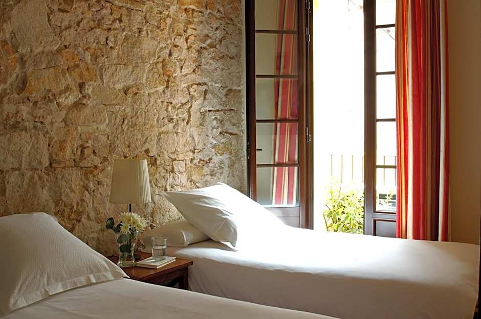 Ainb Las Ramblas-Guardia Apartments