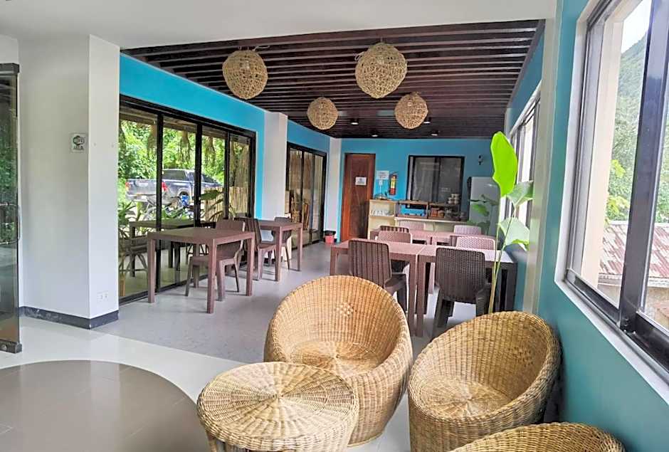 Amos Pili Tree Inn powered by Cocotel