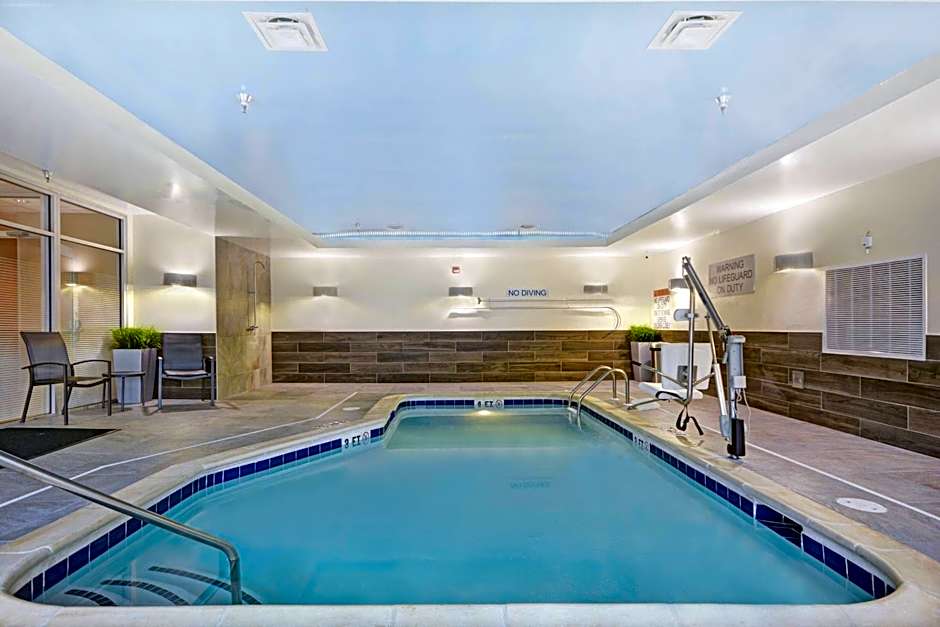 Fairfield Inn & Suites by Marriott Savannah SW/Richmond Hill