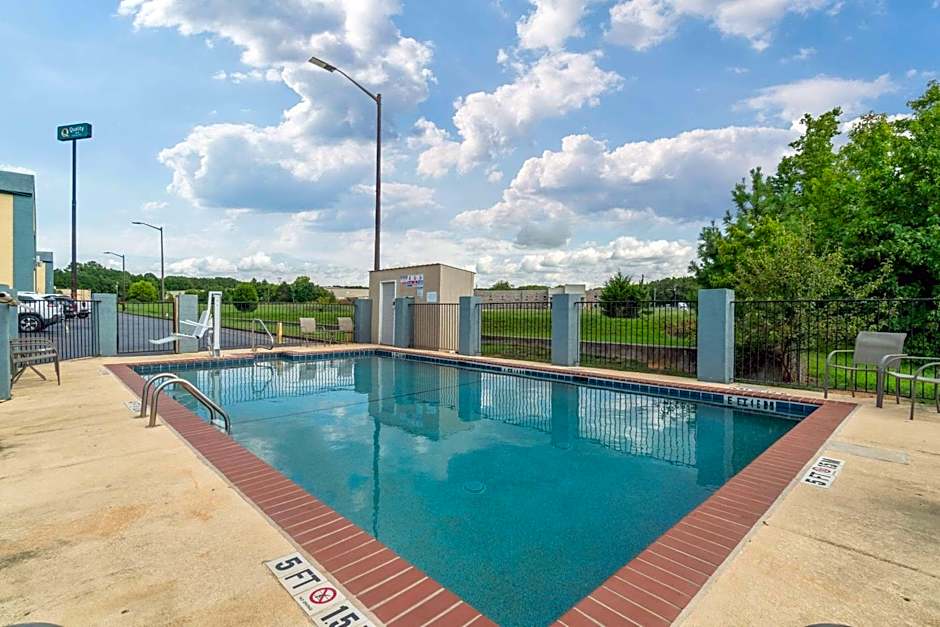 Quality Inn Adairsville-Calhoun South