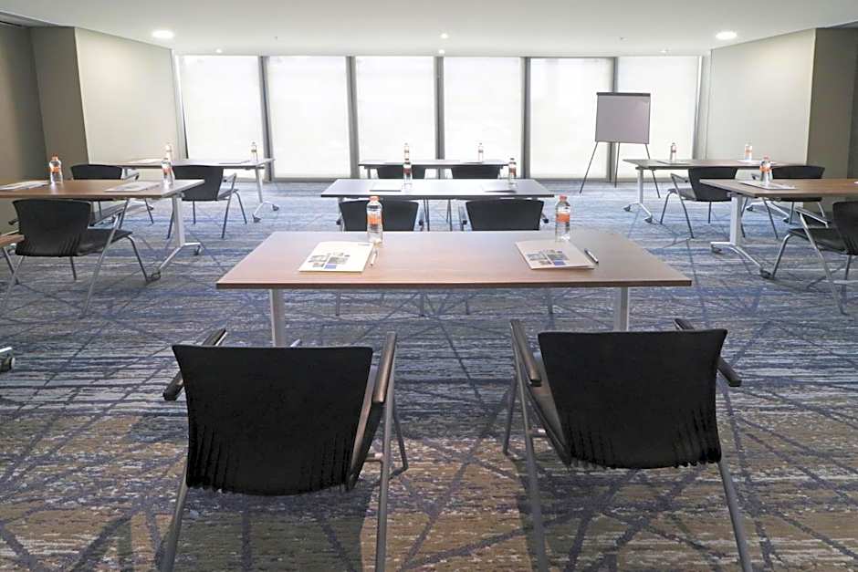 Holiday Inn Express & Suites Monterrey Valle By IHG