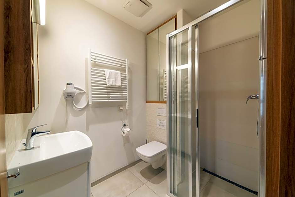 Self check-in Hostel Warsaw