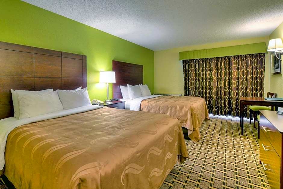 Quality Inn Cherokee