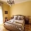 Villa Favorita Suites