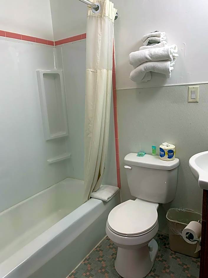 Budget Inn