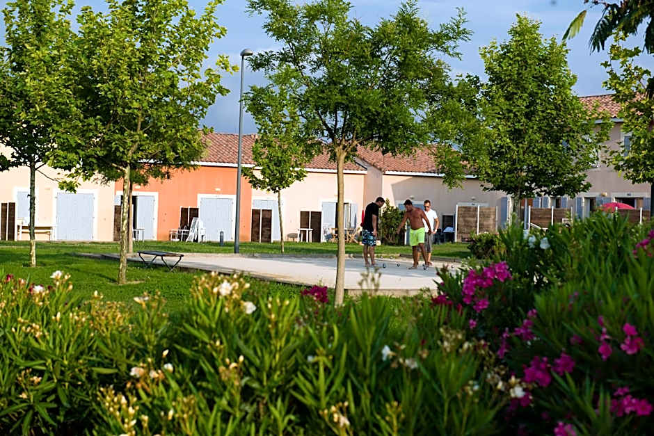 Le Domaine du Golf*** by Ateya Vacances