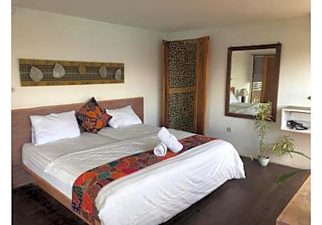 Deluxe Double or Twin Room with Balcony