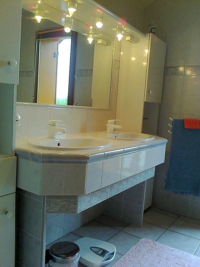 Chambre d'hôtes - La Maurillonnette