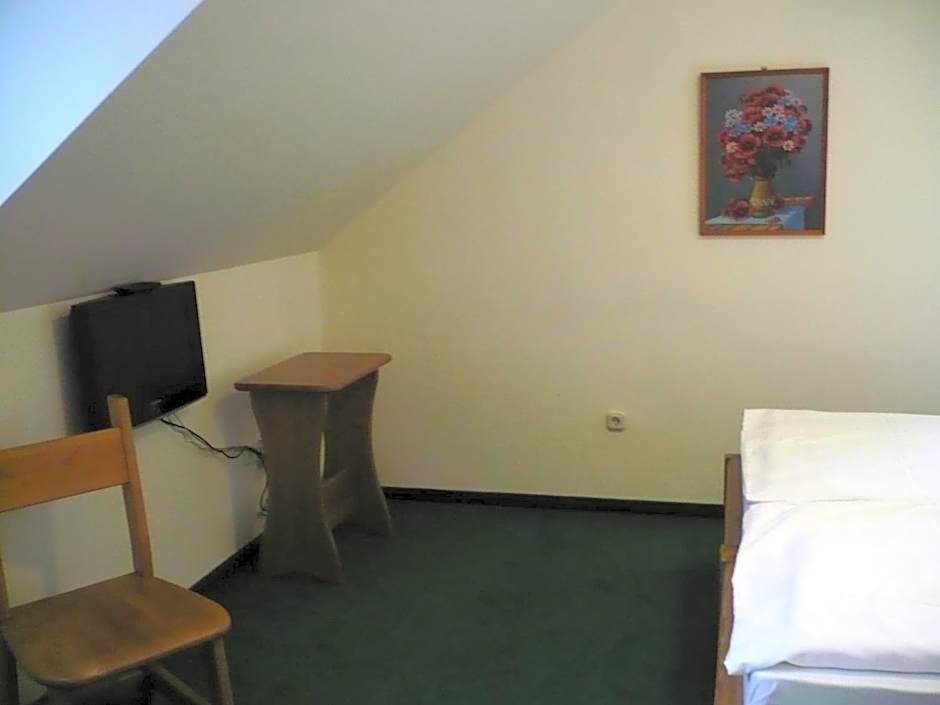 St. Hubertus Étterem és Panzió