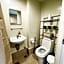Cozy Pine Suites