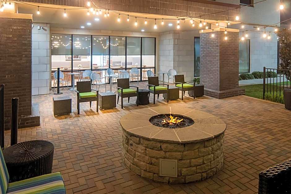 Home2 Suites by Hilton Dallas/Grand Prairie, TX