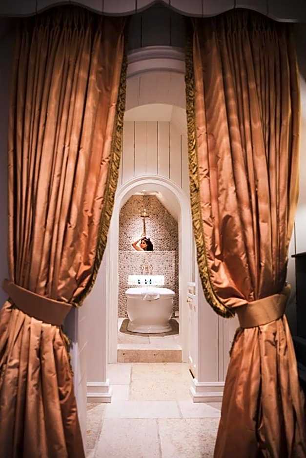 Exclusive Suites The Secret Garden