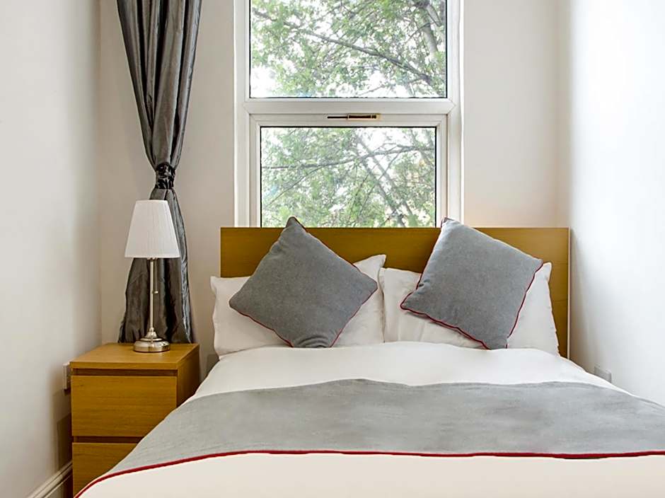 The Broadway Hotel - London Heathrow