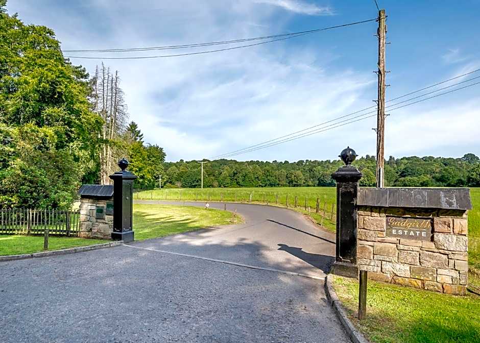 Gadgirth Estate Lodges