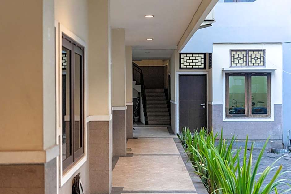 RedDoorz near Bahu Mall Manado