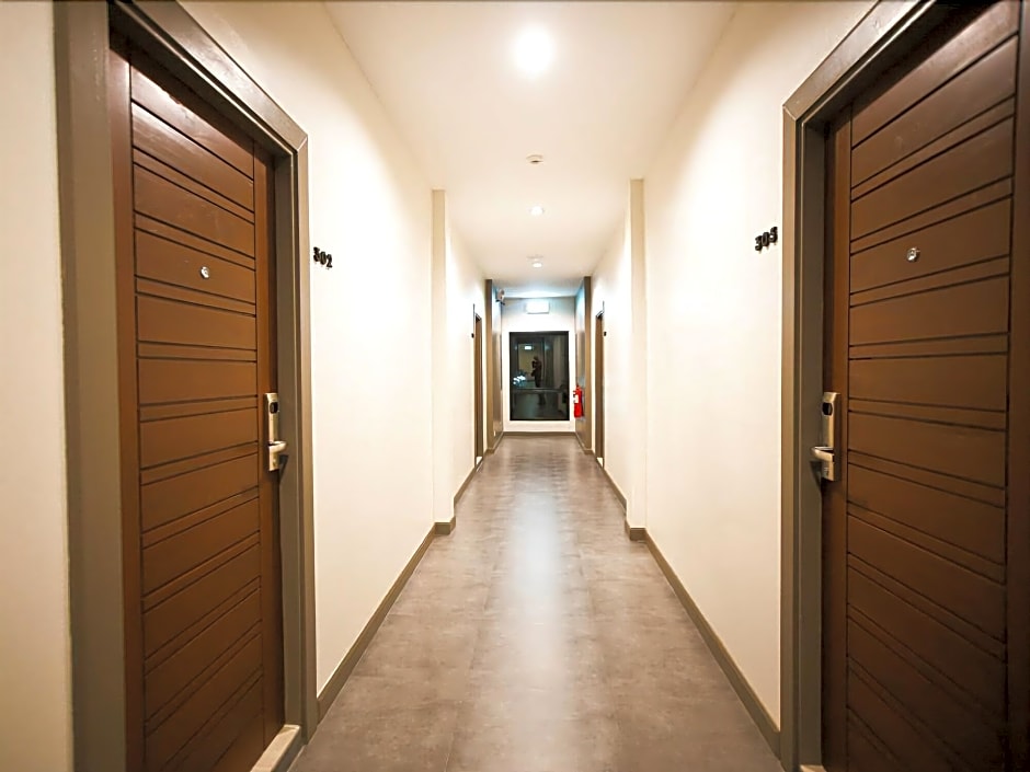 Bunprasop Garden Hotel